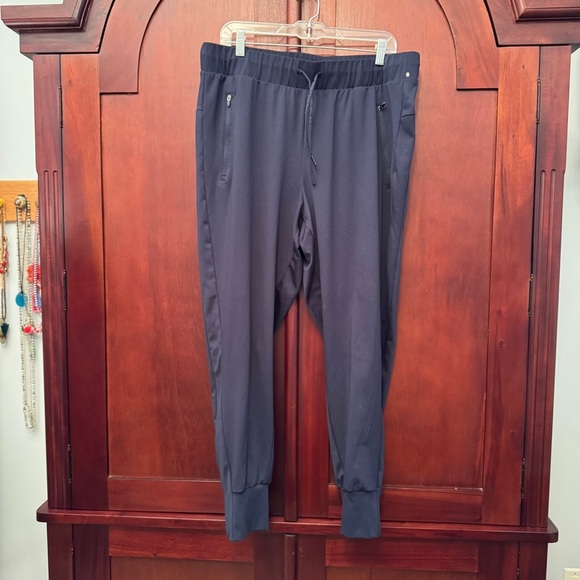 Spyder Men's Dark Gray Joggers Size XL - Picture 1 of 10